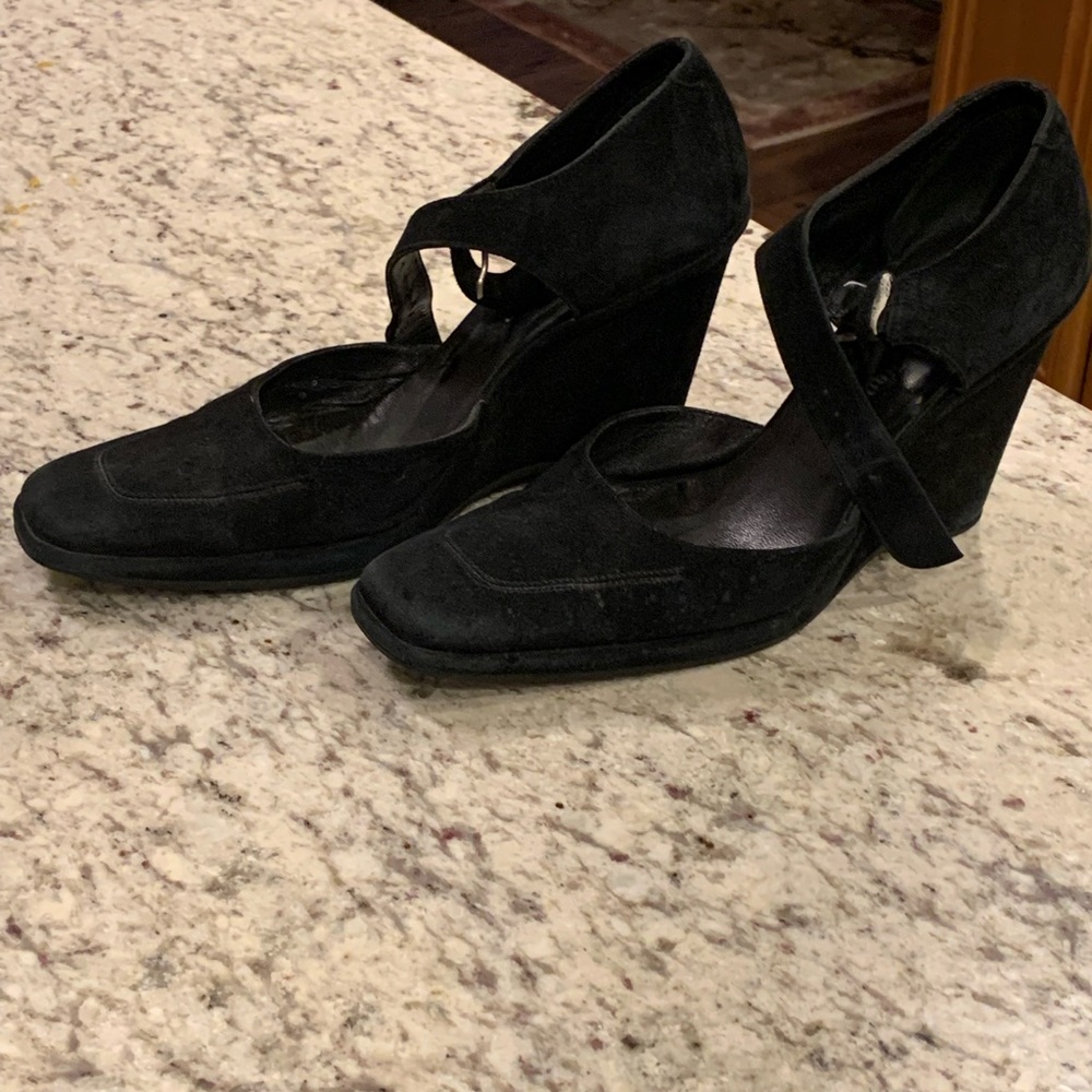 Stephen Kelian black suede, belt buckle , shoes - Picture 12 of 13